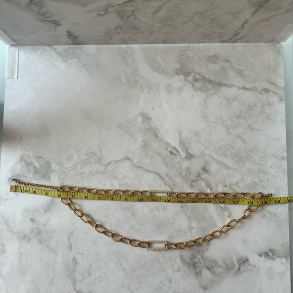 Double-layered Necklace with crystal detail
Pre-loved - Picture 4 of 5